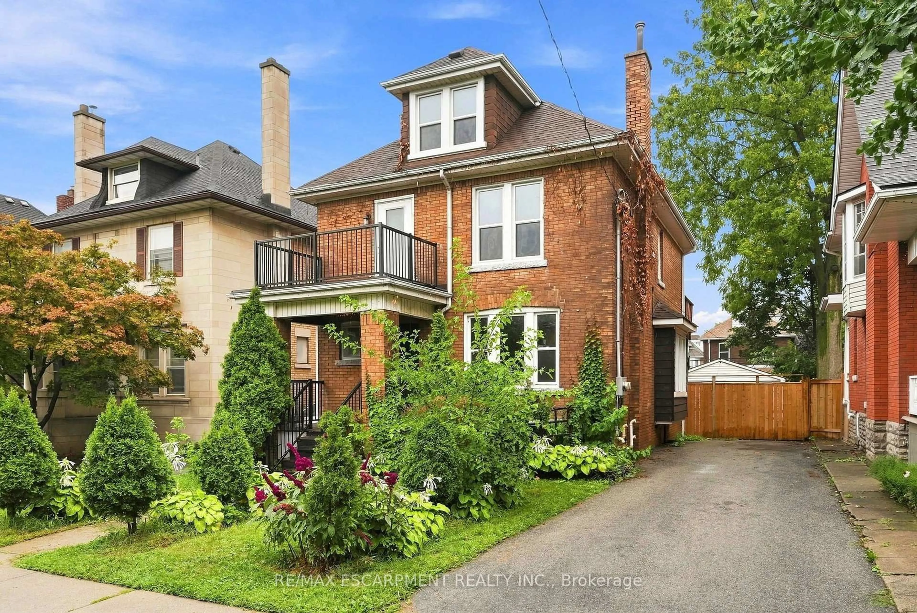 Home with brick exterior material, street for 63 Melrose Ave, Hamilton Ontario L8M 2Y4