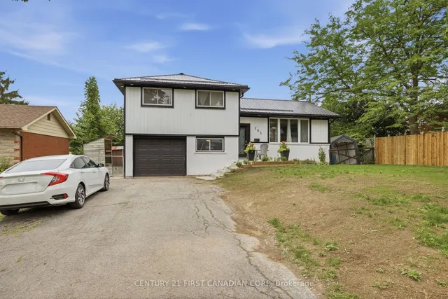 285 Panorama Cres, London South