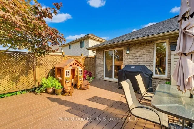 471 Ontario St, Woodstock 4