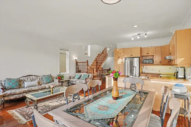 266 Parkin Circ, Ottawa 5