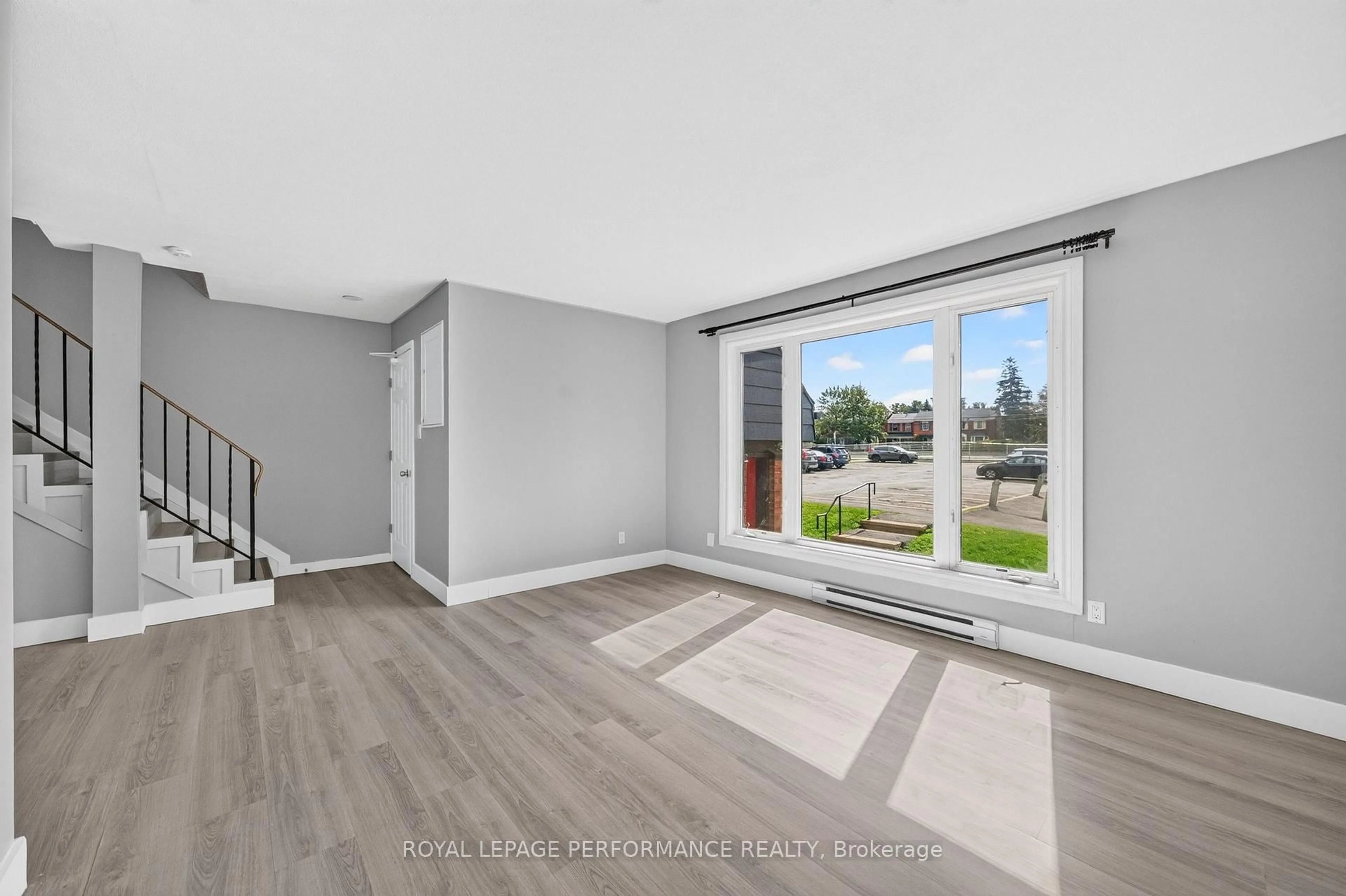Unknown for 2610 Draper Ave #67, Ottawa Ontario K2H 8X8