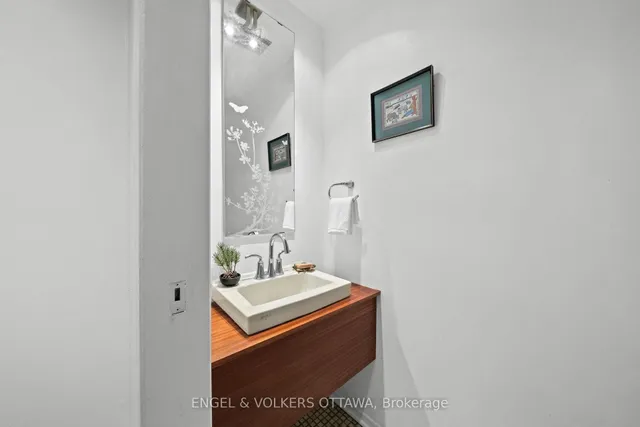 290 Cathcart St #6, Ottawa 5