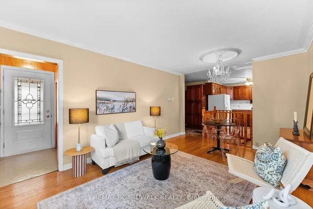 208 Oxford St, North Grenville 4