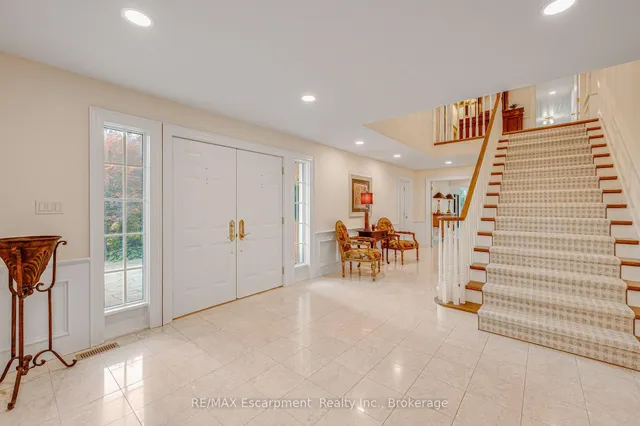 6493 January Dr, Niagara Falls 5