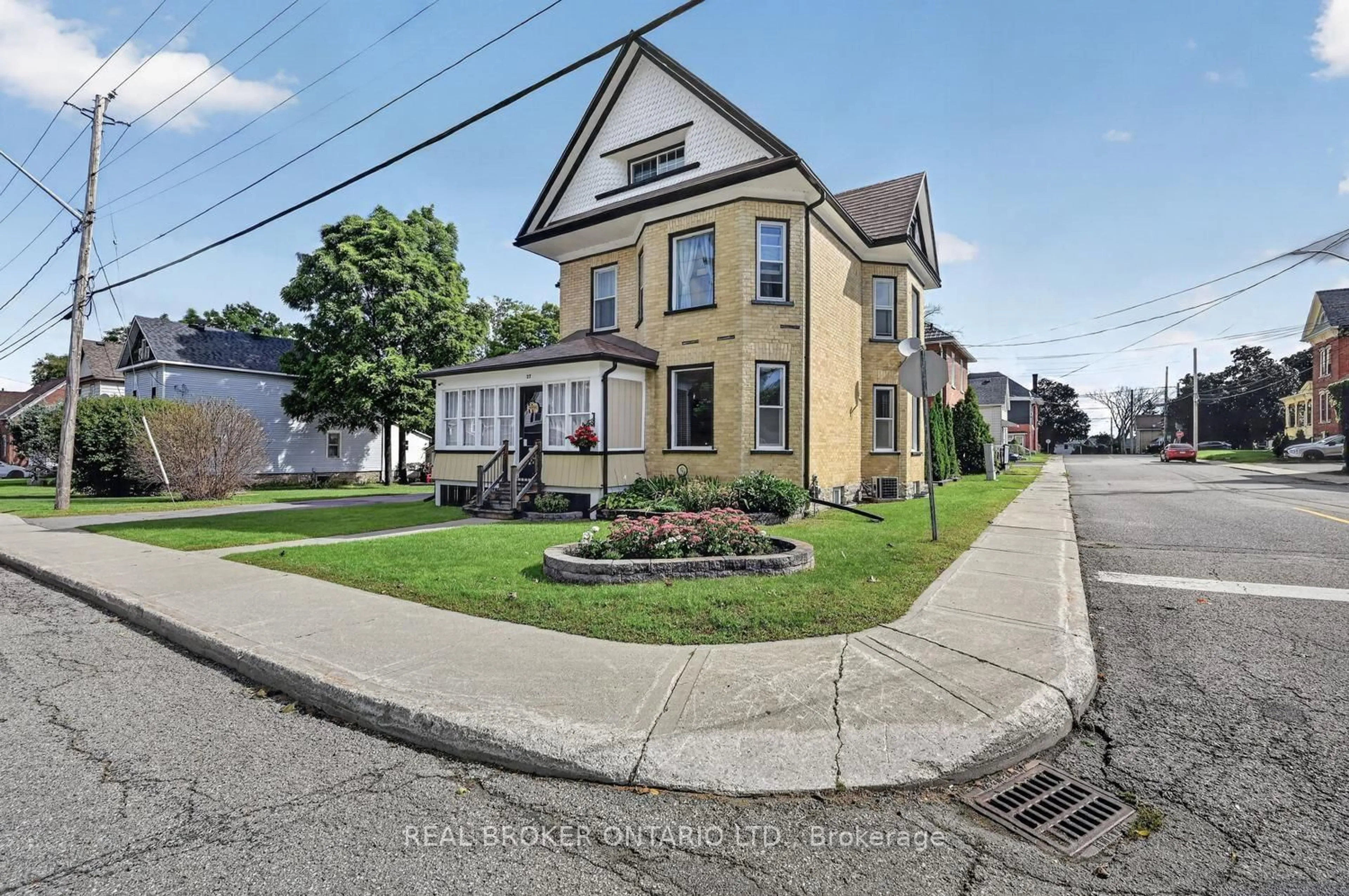 Home with brick exterior material, street for 27 Abel St, Smiths Falls Ontario K7A 4L9