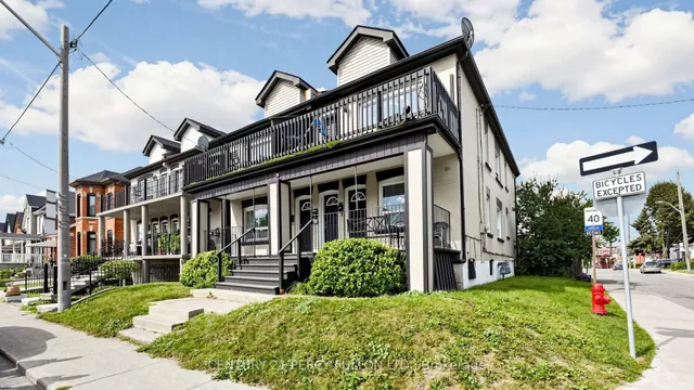 207-209 Victoria Ave, Hamilton 3