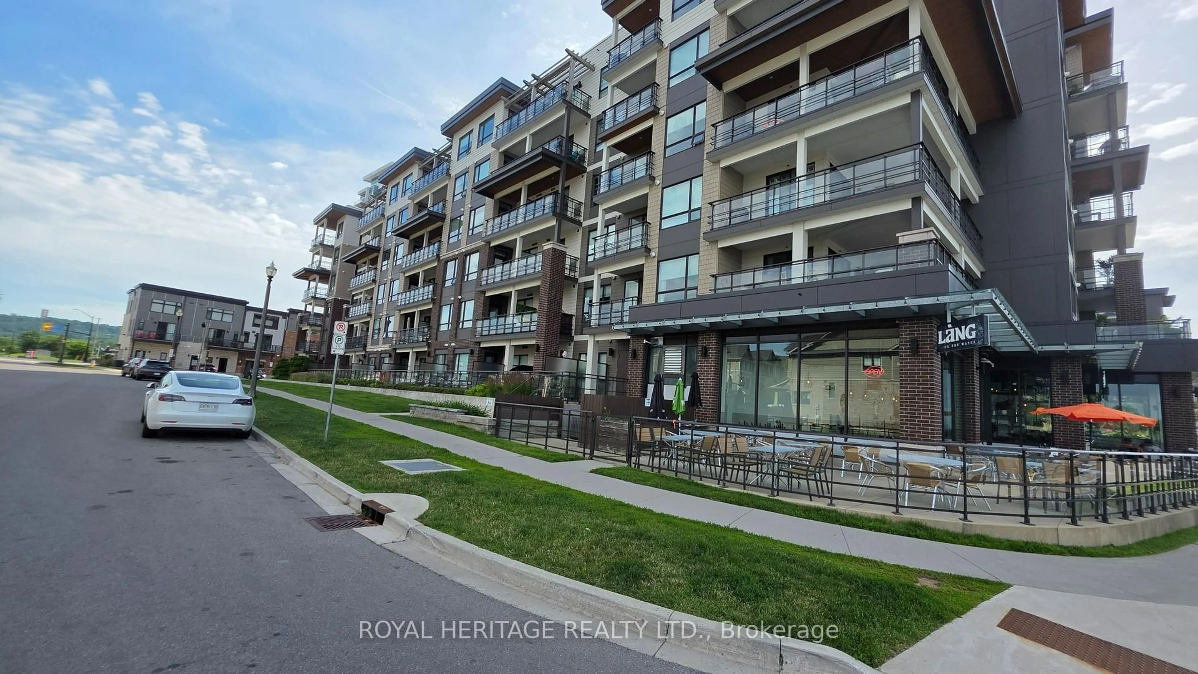 Unknown for 10 Esplanade Lane #513, Grimsby Ontario L3M 0H1