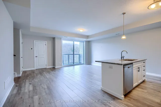 261 Woodbine Ave #28, Kitchener 5
