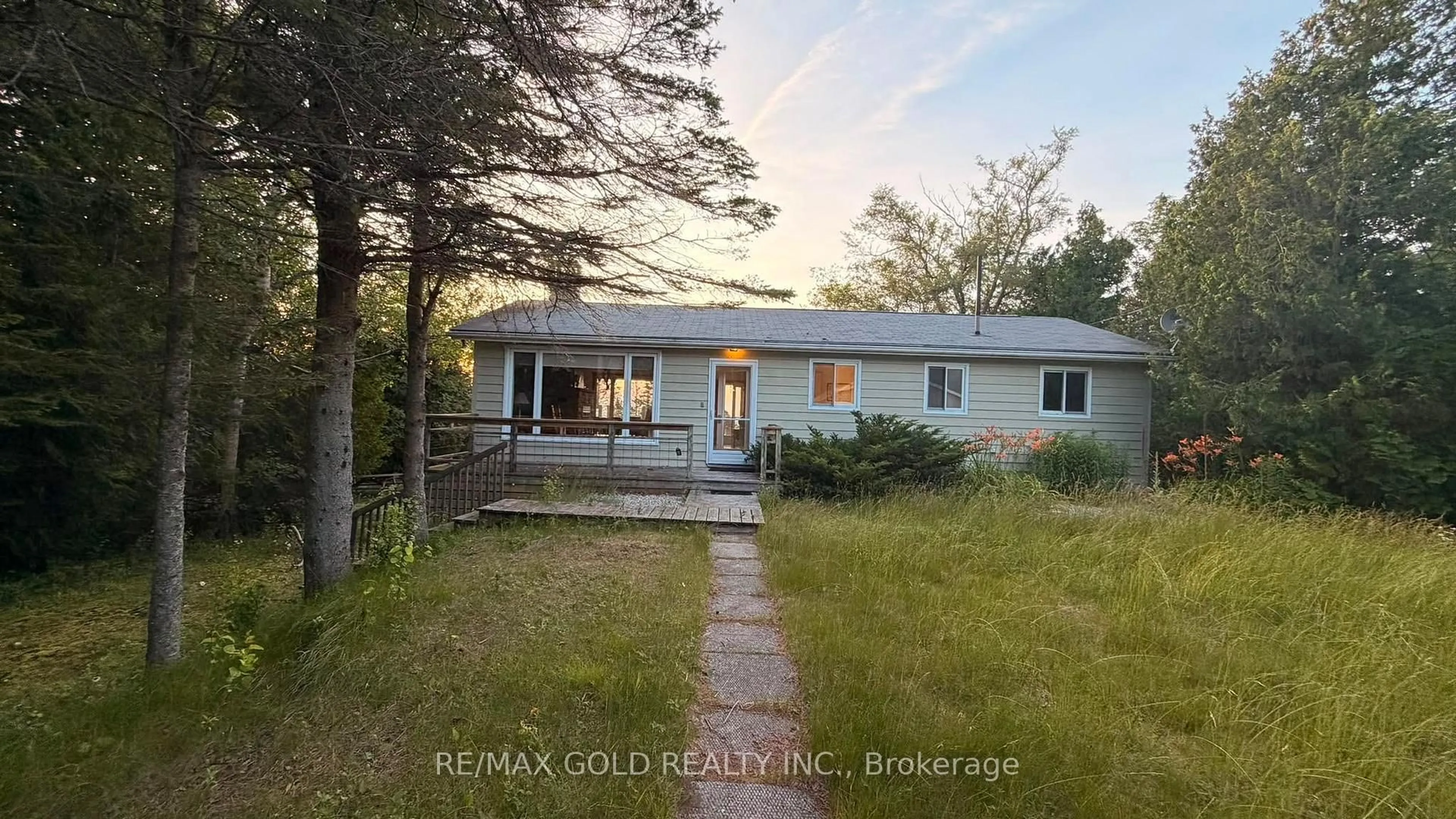 Unknown for 54 Zorra Dr, Northern Bruce Peninsula Ontario N0H 2R0