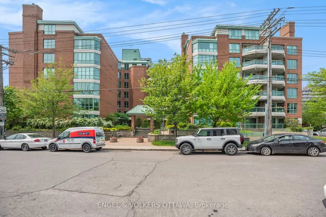 550 Cambridge St #507, Ottawa