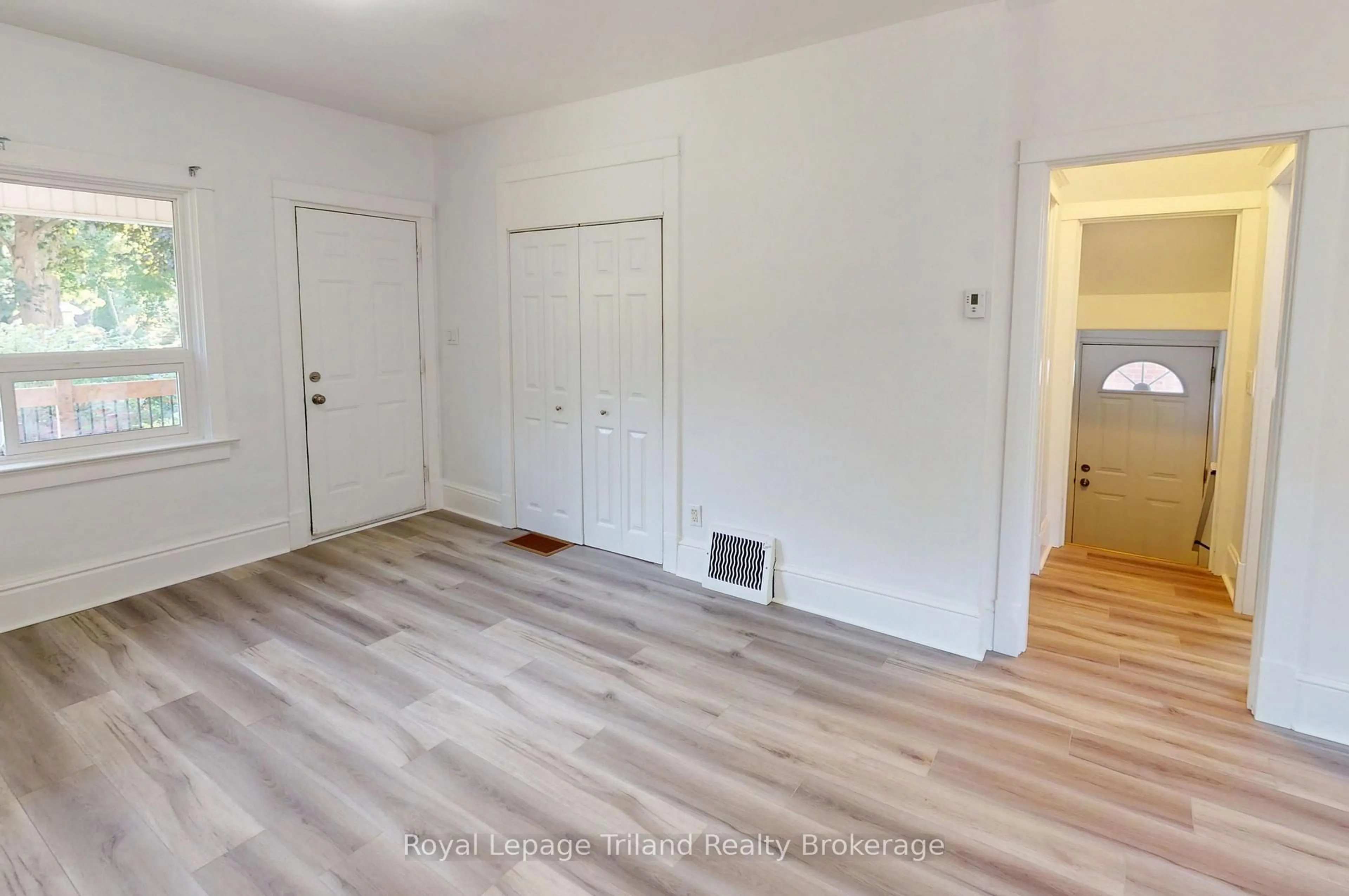 A pic of a room for 279 Vansittart Ave, Woodstock Ontario N4S 6G4