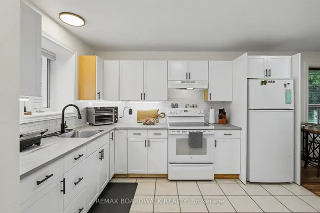 341 New St, Edwardsburgh/Cardinal 3