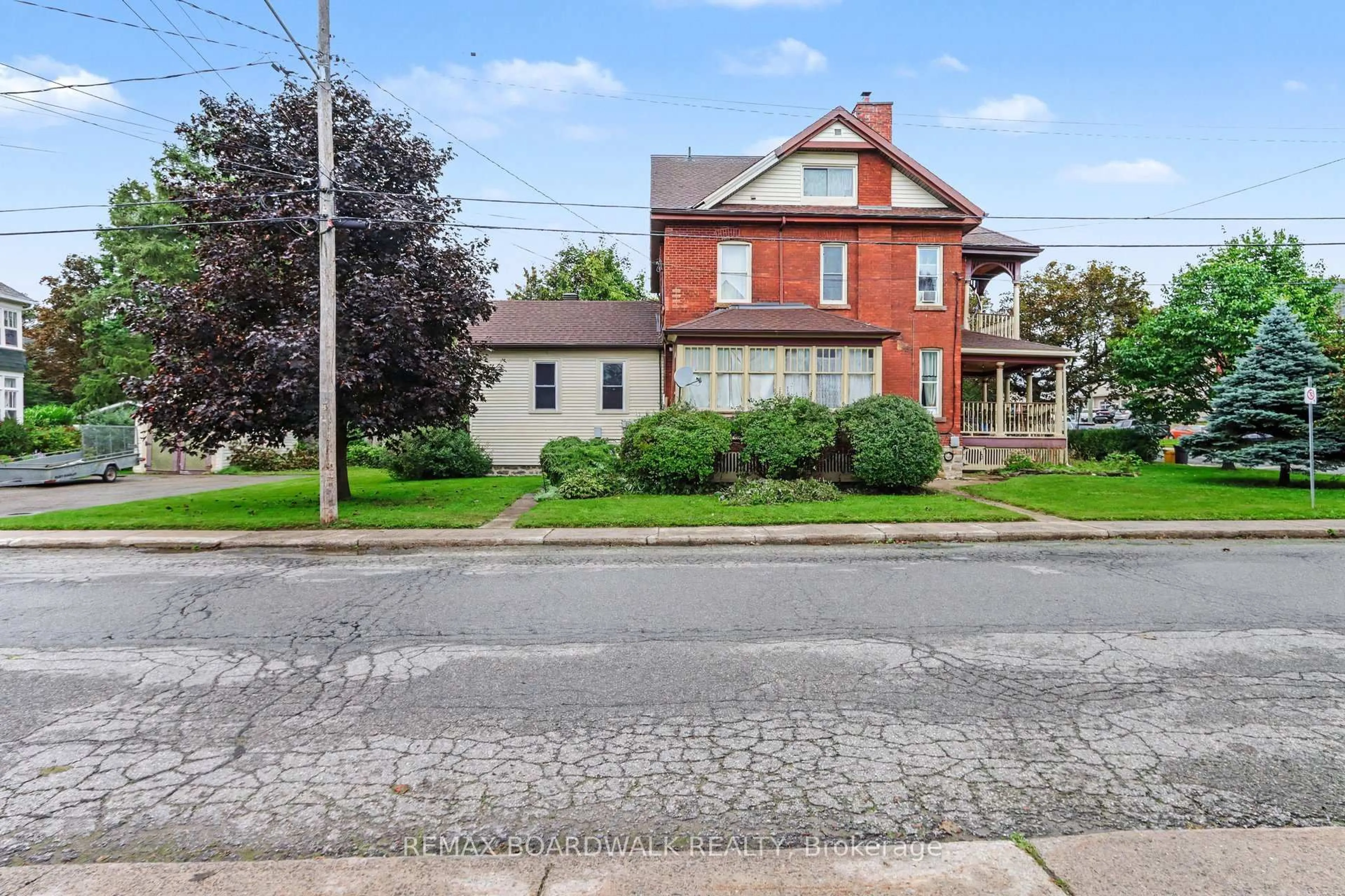 Home with brick exterior material, street for 10 Glen Ave, Smiths Falls Ontario K7A 1R9
