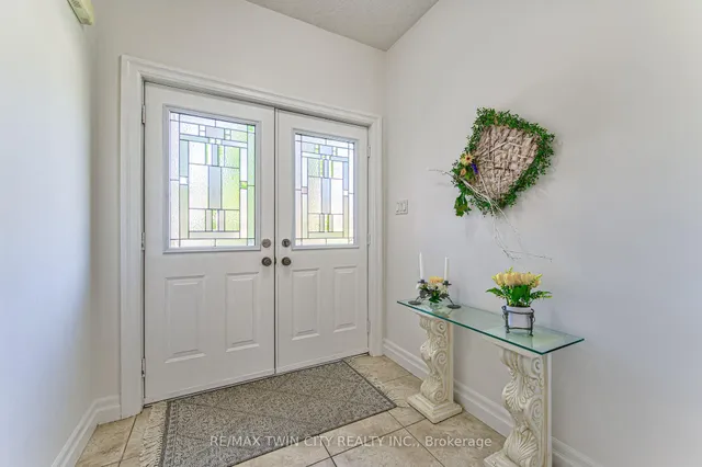 87 Steepleridge St, Kitchener 4