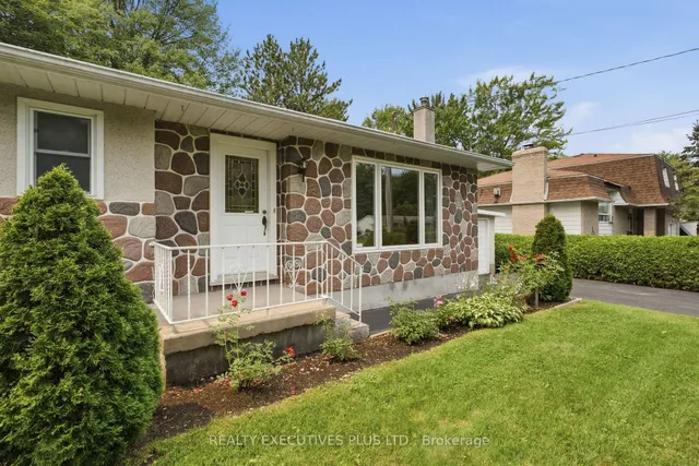 2593 Cleroux Cres, Ottawa 3