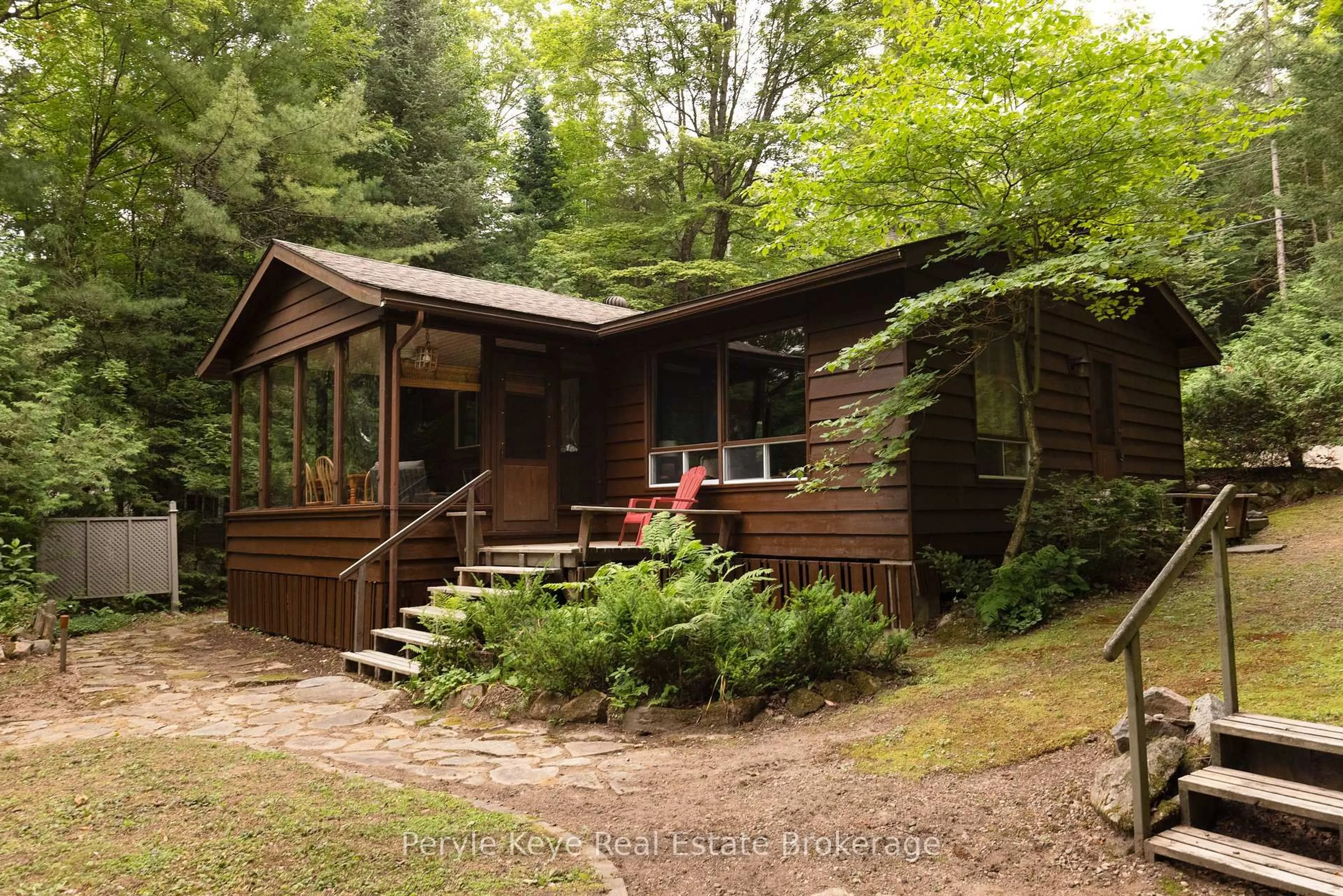 Unknown for 1057 H R S Rd, Bracebridge Ontario P1L 1X1
