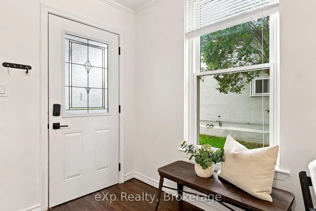 463 Division St, Cobourg 4
