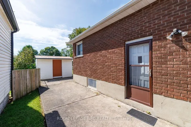6350 Ash St, Niagara Falls 4