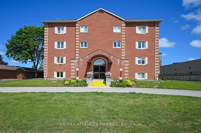 10 Armstrong Dr #208, Smiths Falls 3