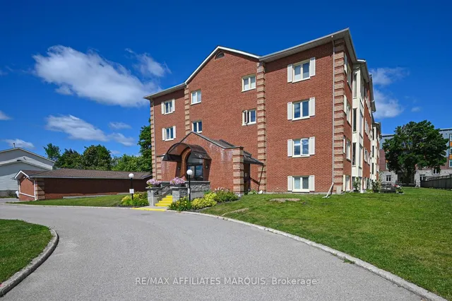 10 Armstrong Dr #208, Smiths Falls 5