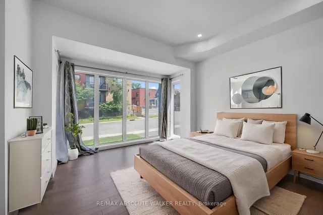 10 Chapleau Ave #A, Ottawa 5
