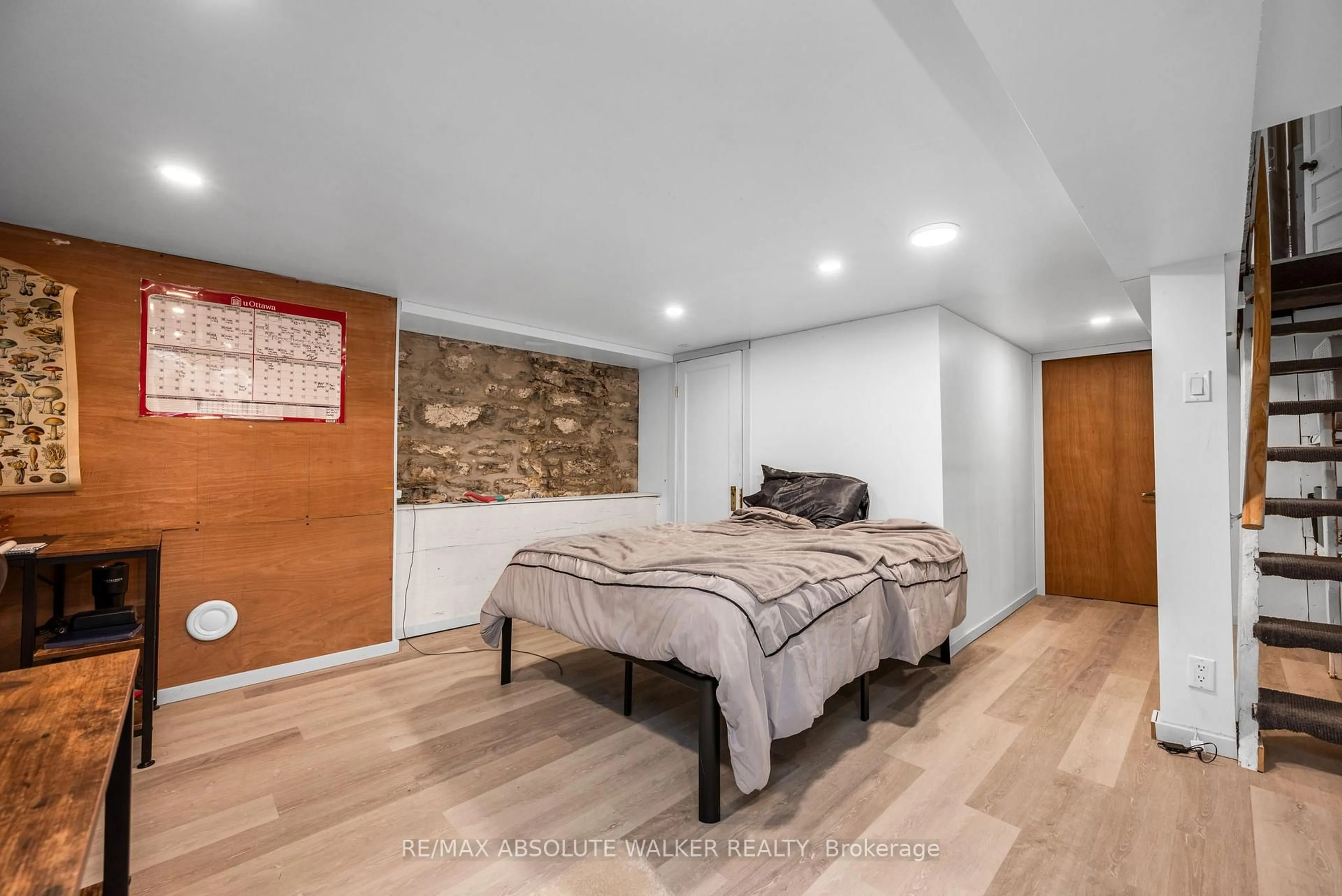 Bedroom with bed, unknown for 141 Primrose Ave, Ottawa Ontario K1R 6M4