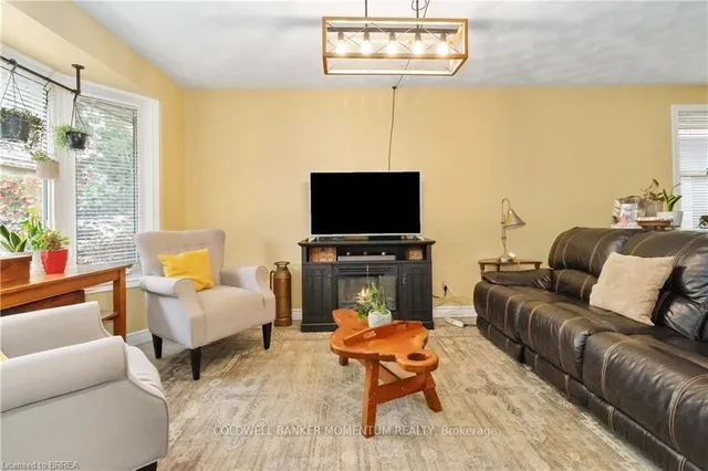 79 Donly Dr, Norfolk 2