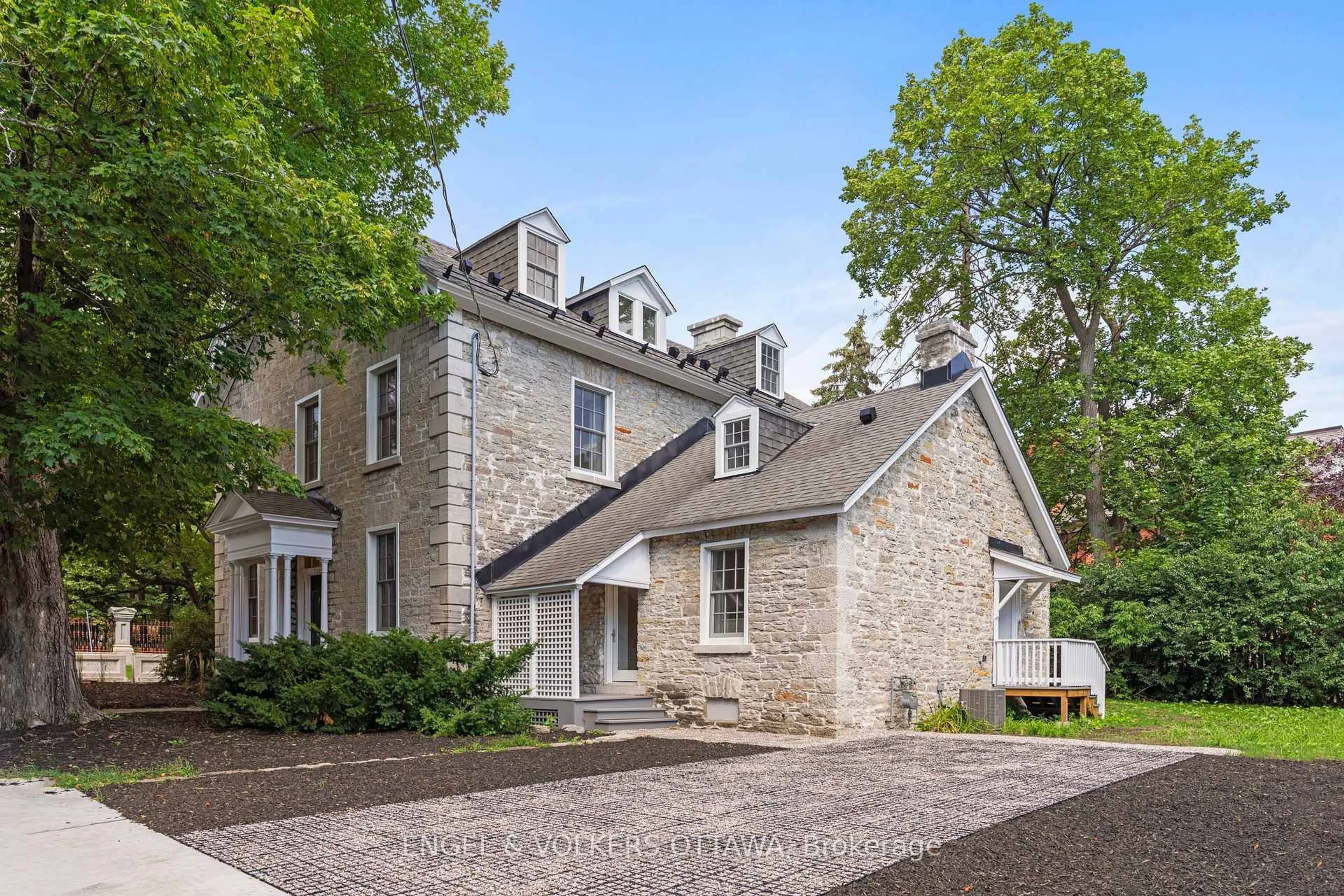 Home with brick exterior material, street for 71 Thomas St, Ottawa Ontario K1M 1M7
