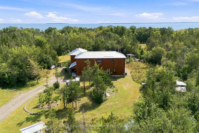 3646 County Road 8, Prince Edward County 4