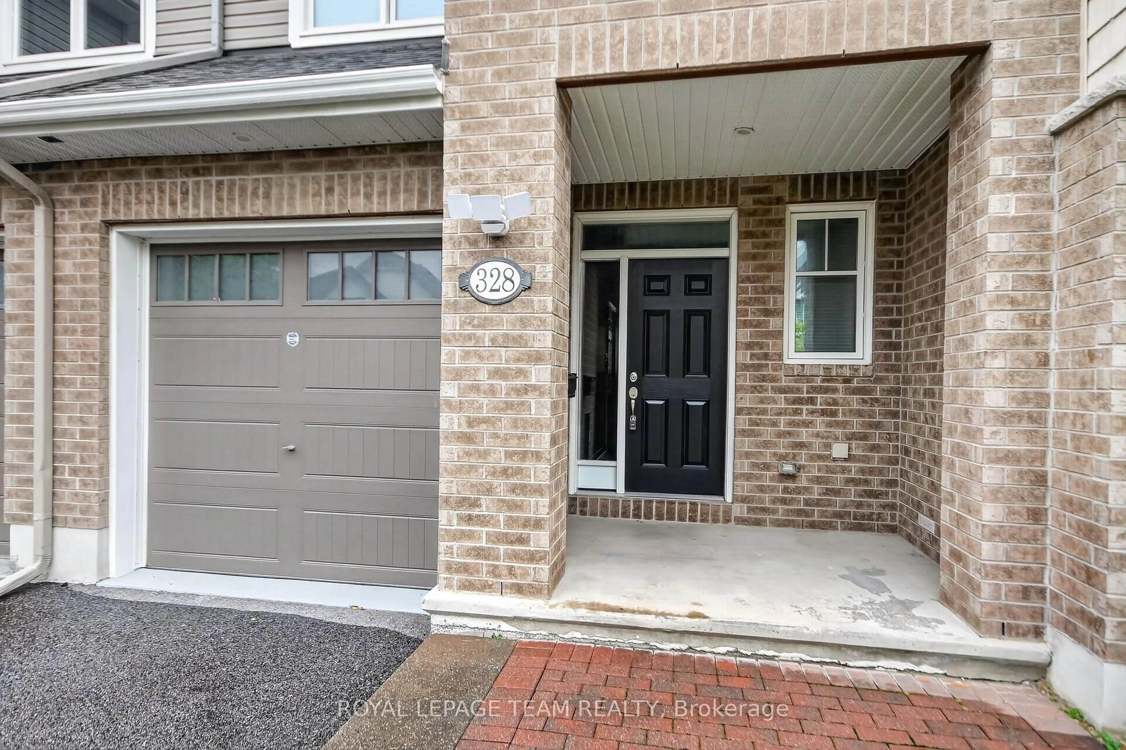 Unknown for 328 WARMSTONE Dr, Ottawa Ontario K2S 0W3