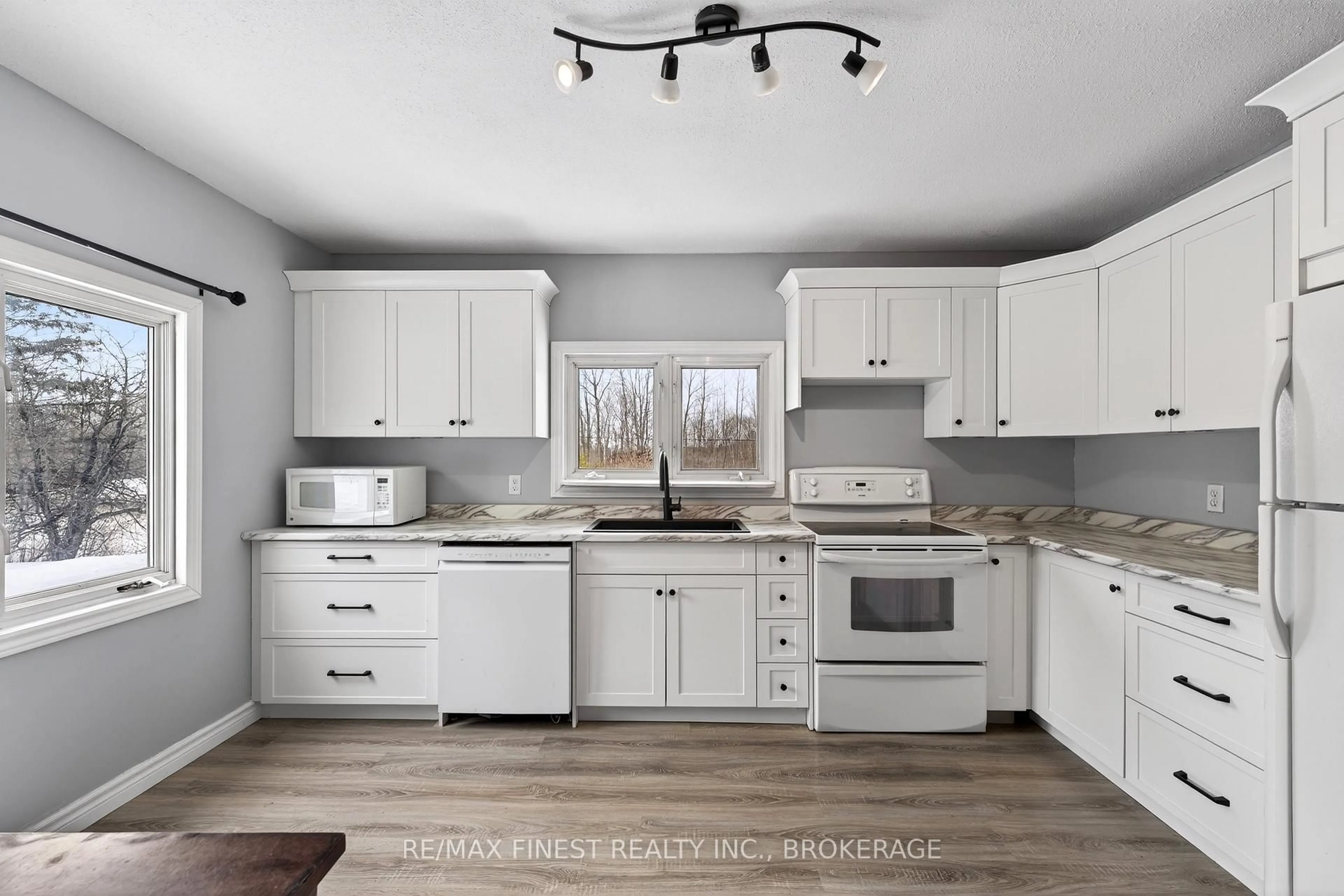 Open concept kitchen, unknown for 12452 Road 38 Rd, Tichborne Ontario K0H 2V0