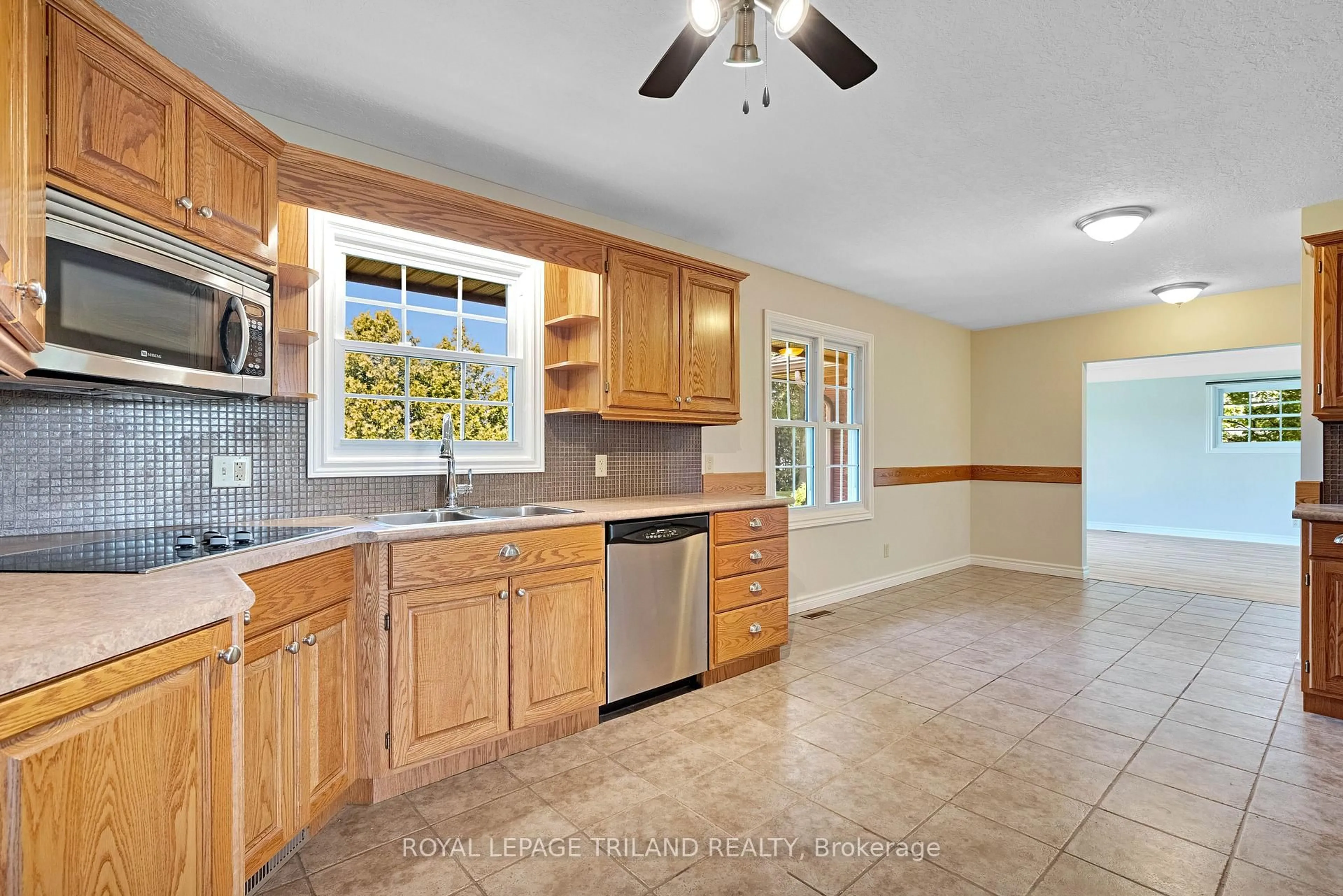 Open concept kitchen, ceramic/tile floor for 254 Nwals-Swals Townline, Norfolk Ontario N0E 1X0