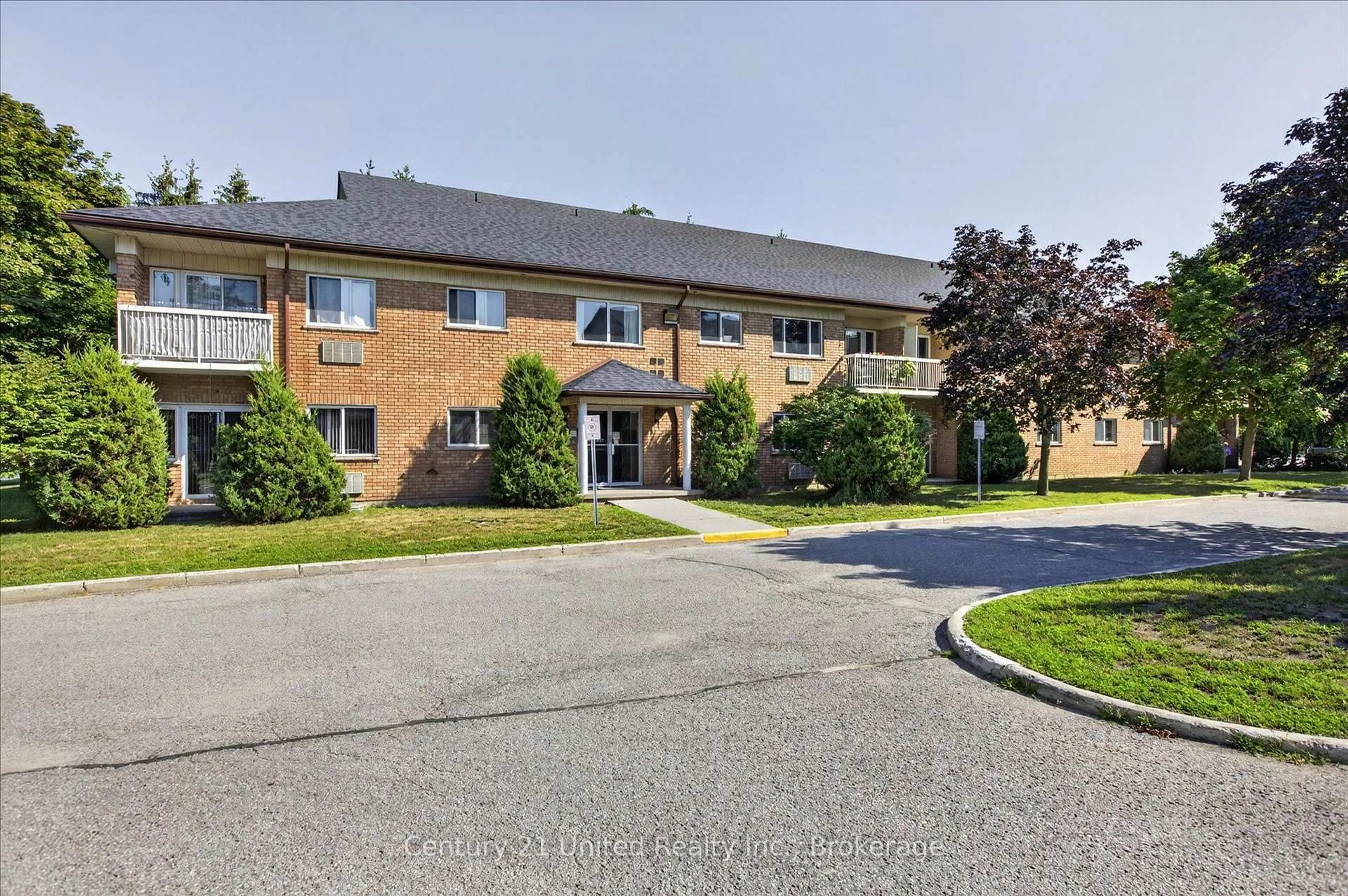 Unknown for 920 Ford St #204, Peterborough Ontario K9J 5V3