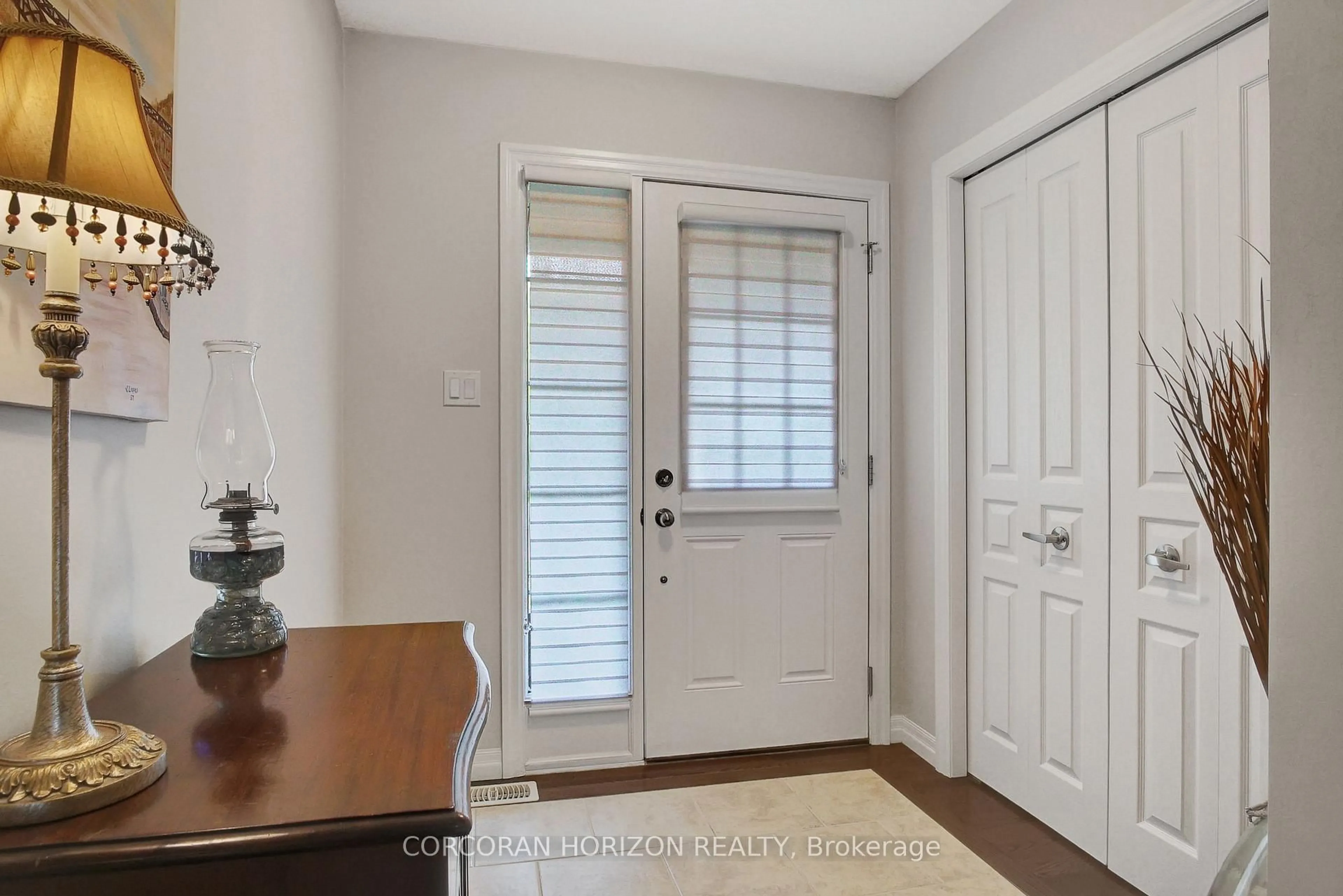 Indoor entryway for 55 Harrison St #18, Stratford Ontario N5A 0A4