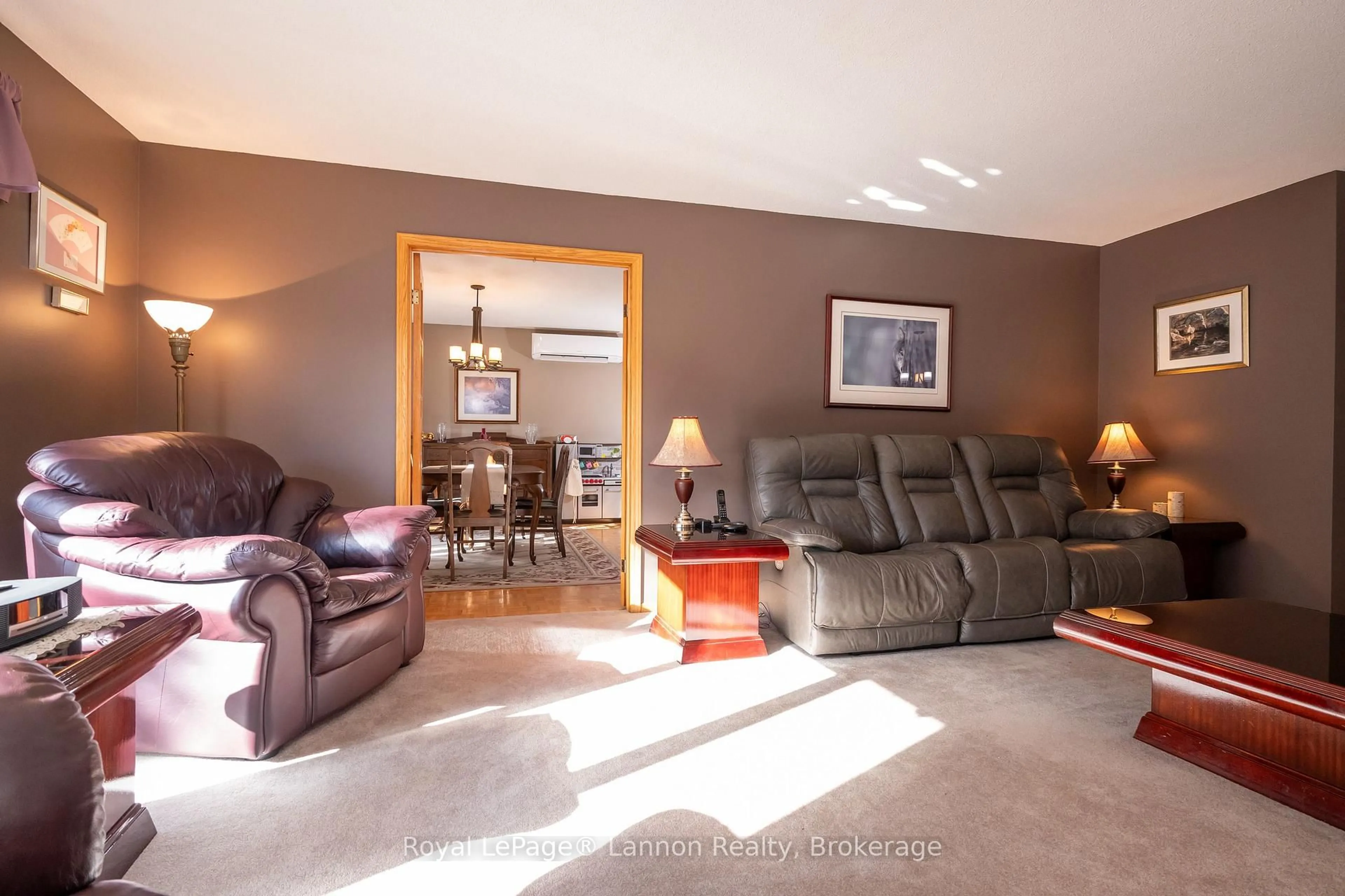 Living room with furniture, unknown for 110 Chercover Dr, Thunder Bay Ontario P7G 1A7