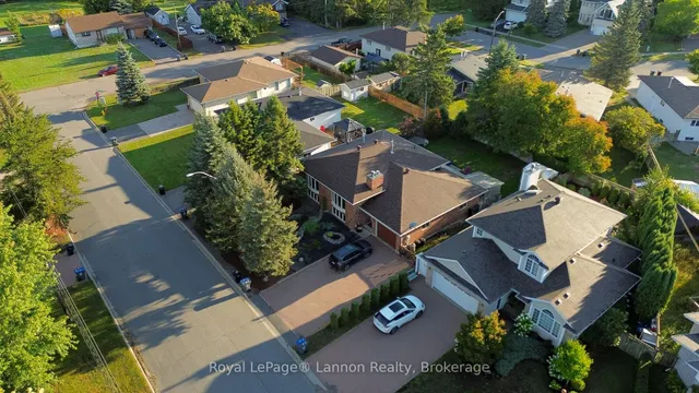 110 Chercover Dr, Thunder Bay 3
