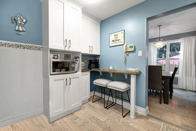 295 Kennedy Lane, Ottawa 3