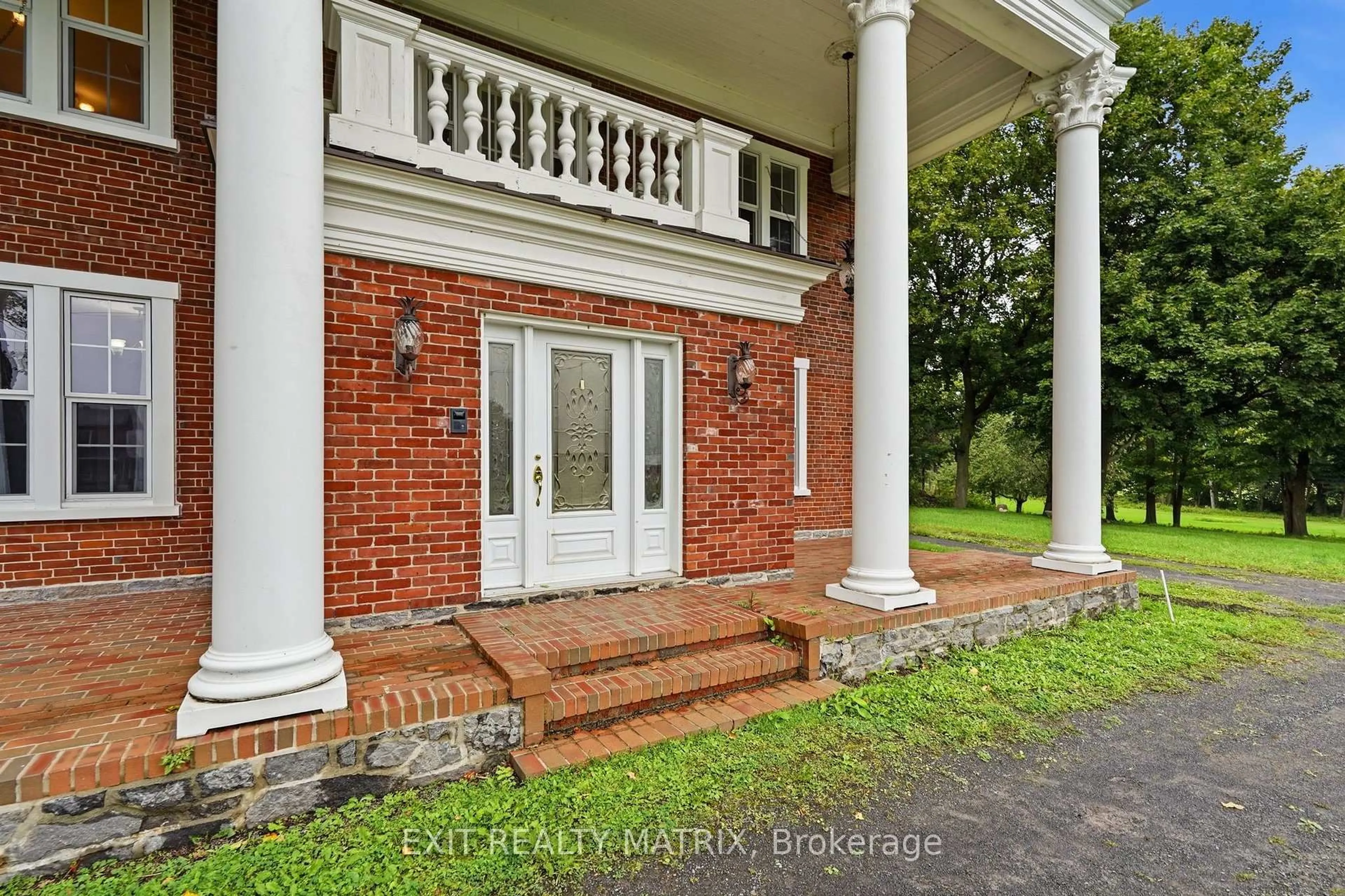 Home with brick exterior material, unknown for 1966 Cassburn Rd, Champlain Ontario K0B 1K0