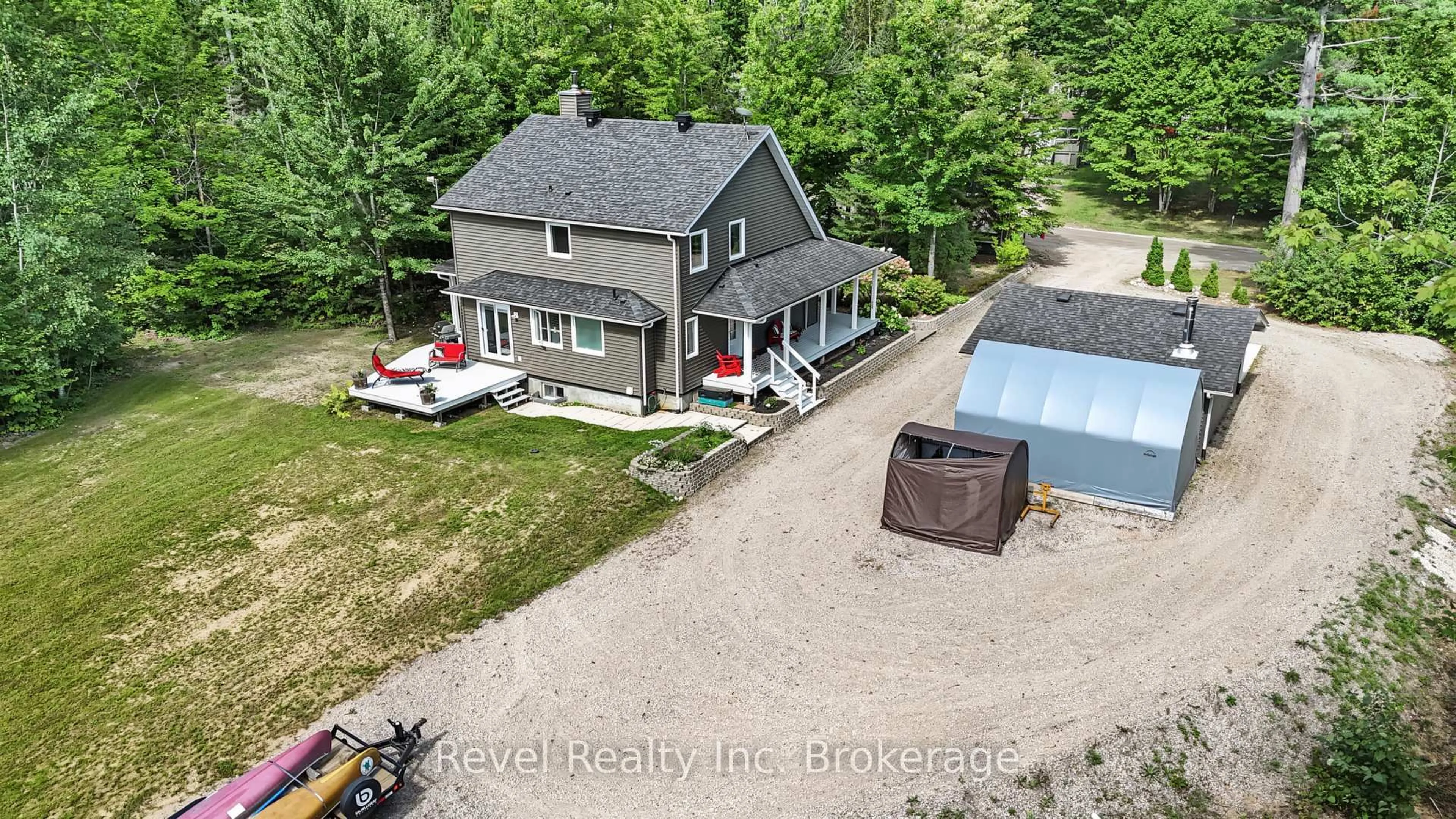 A pic from outside/outdoor area/front of a property/back of a property/a pic from drone, building for 99 LAURENTIAN Cres, Mattawan Ontario P0H 1V0