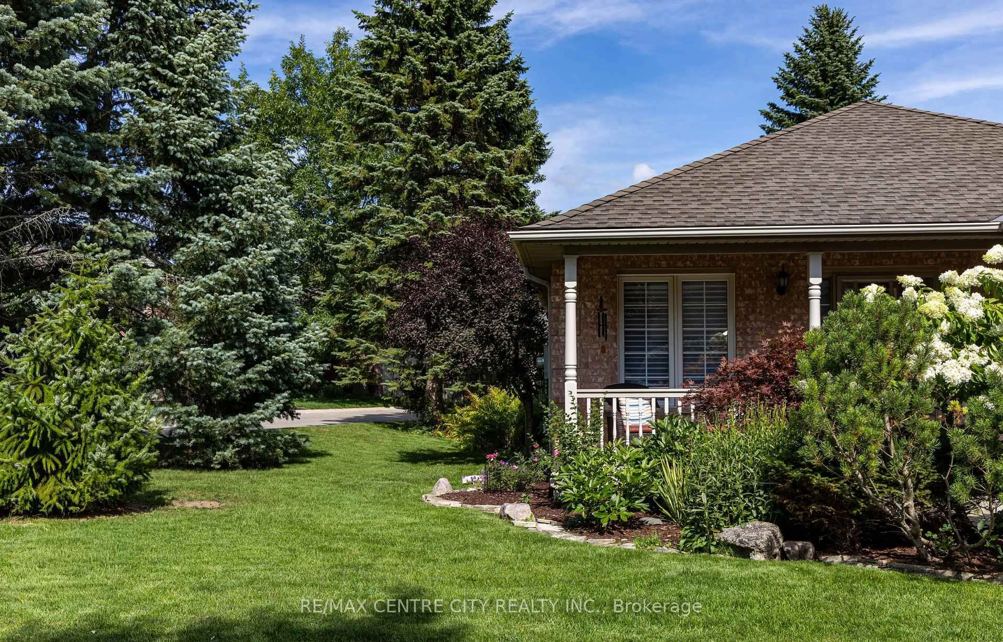 Home with brick exterior material, street for 145 North Centre Rd #39, London North Ontario N5X 4C7