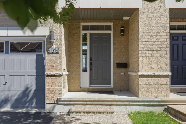 565 Remnor Ave, Ottawa 3