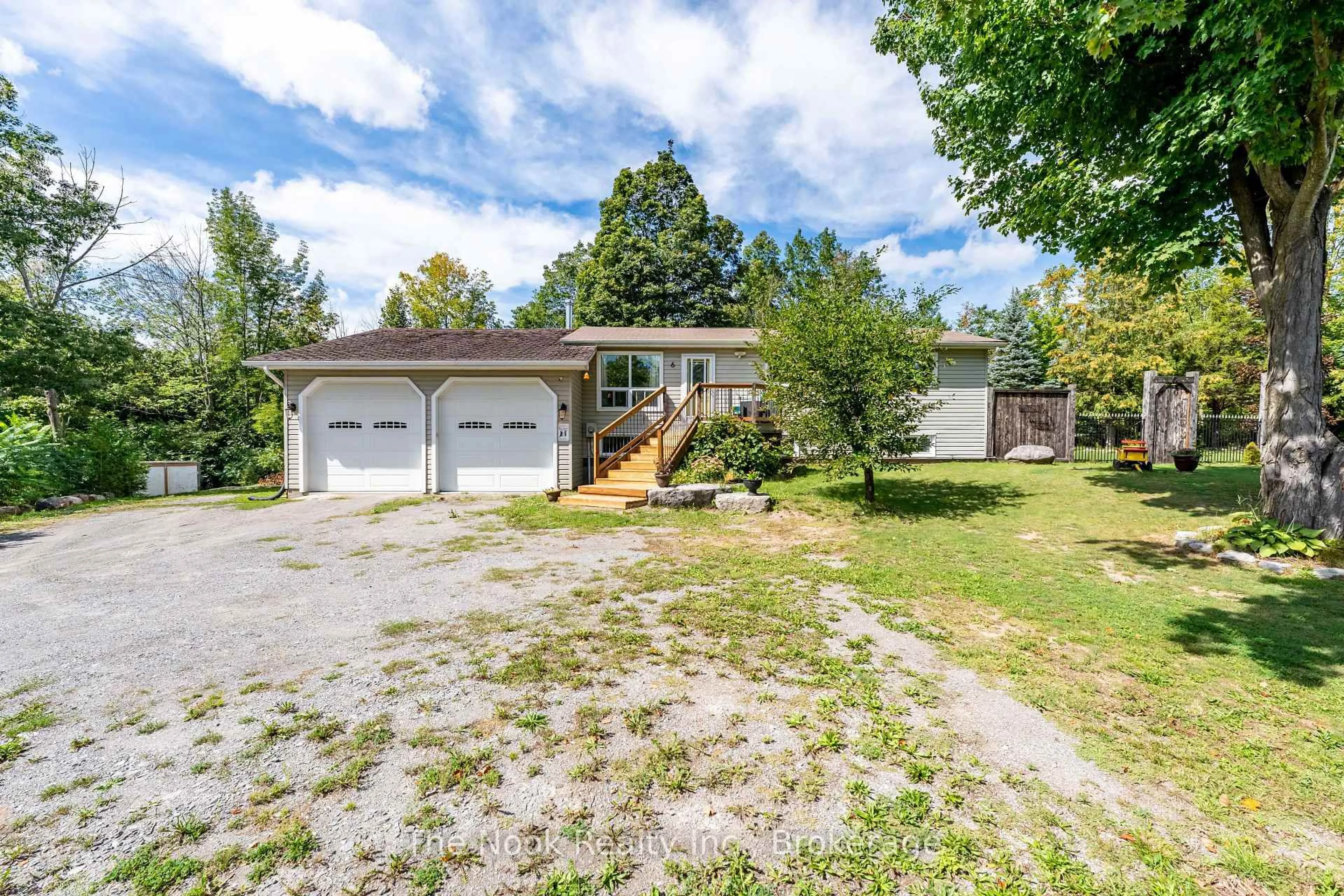 A pic from outside/outdoor area/front of a property/back of a property/a pic from drone, street for 6 Cedar Terr, Trent Lakes Ontario K0L 1J0