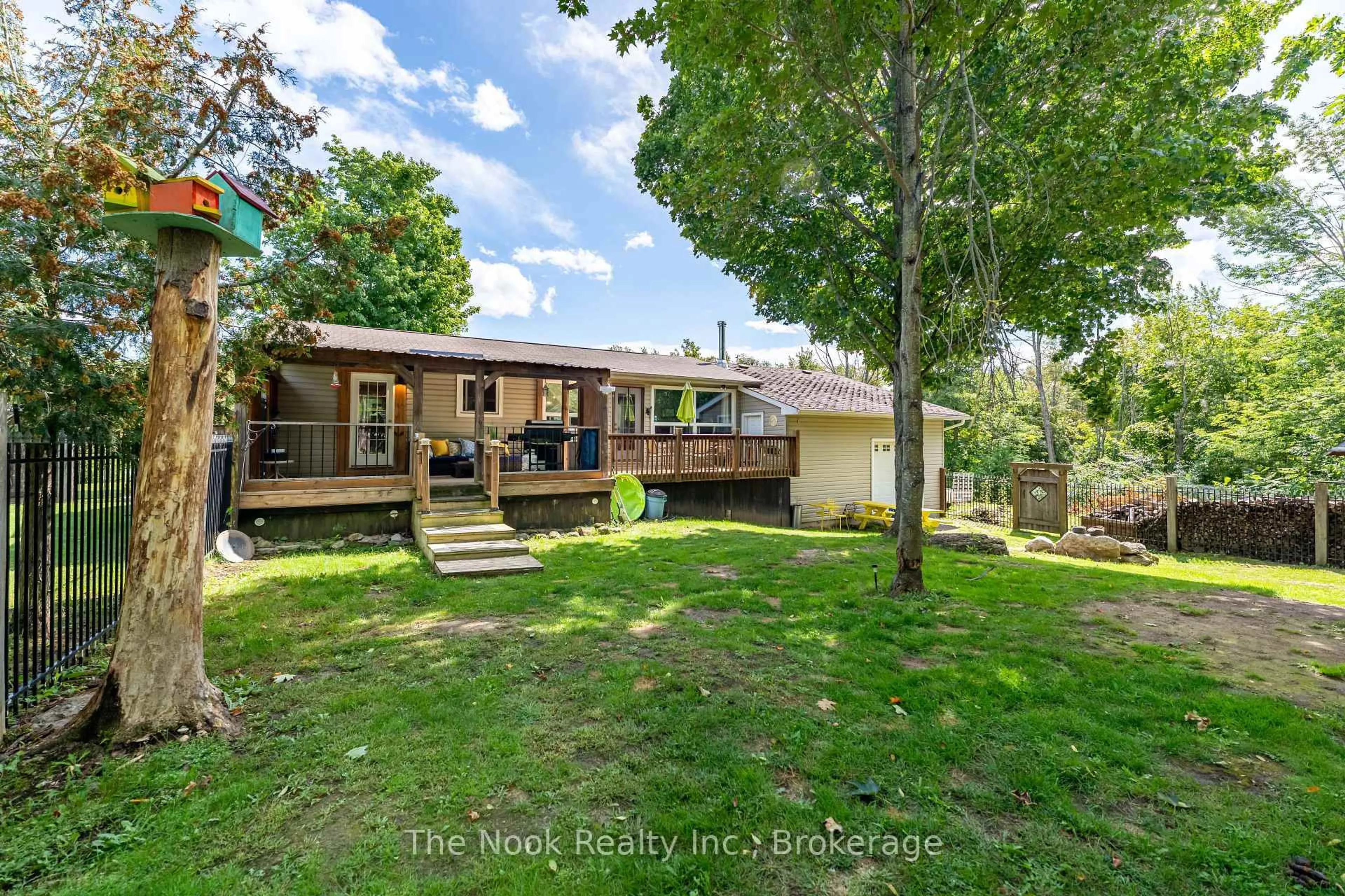 A pic from outside/outdoor area/front of a property/back of a property/a pic from drone, water/lake/river/ocean view for 6 Cedar Terr, Trent Lakes Ontario K0L 1J0
