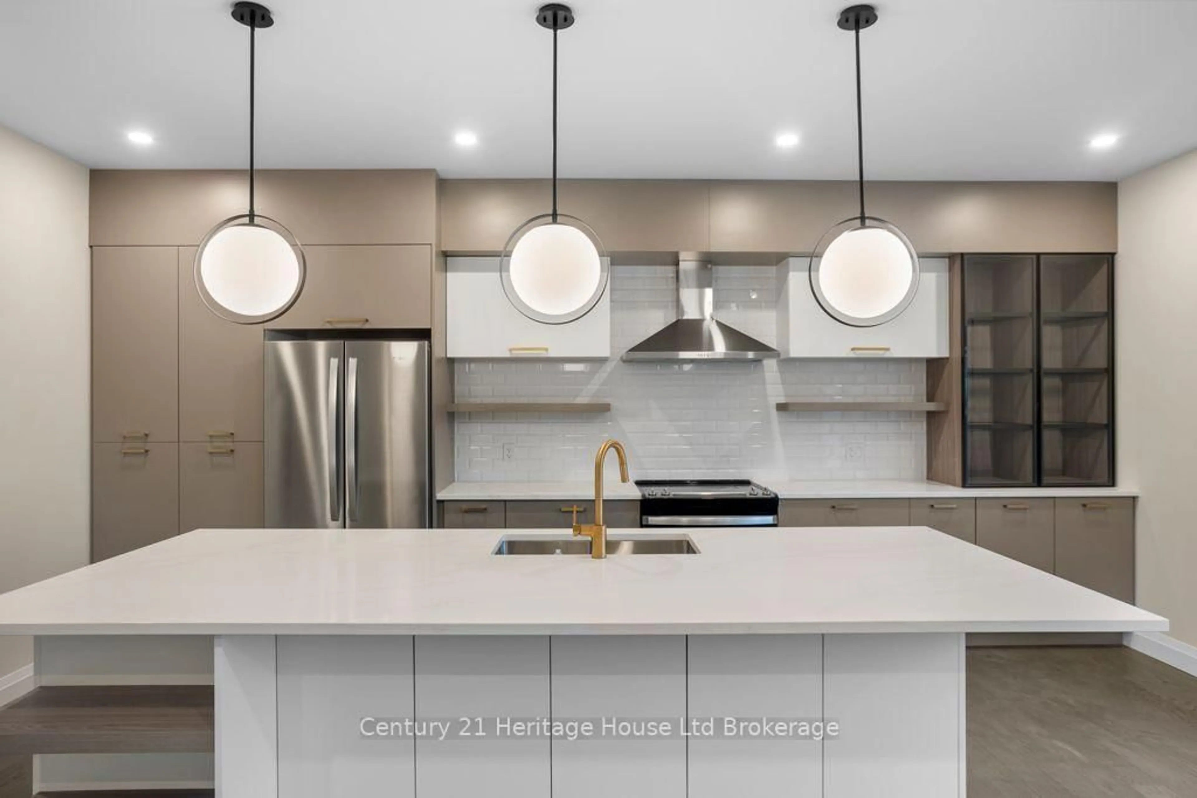 Contemporary kitchen, unknown for 361 Quarter Town Line #703, Tillsonburg Ontario N4G 5T9