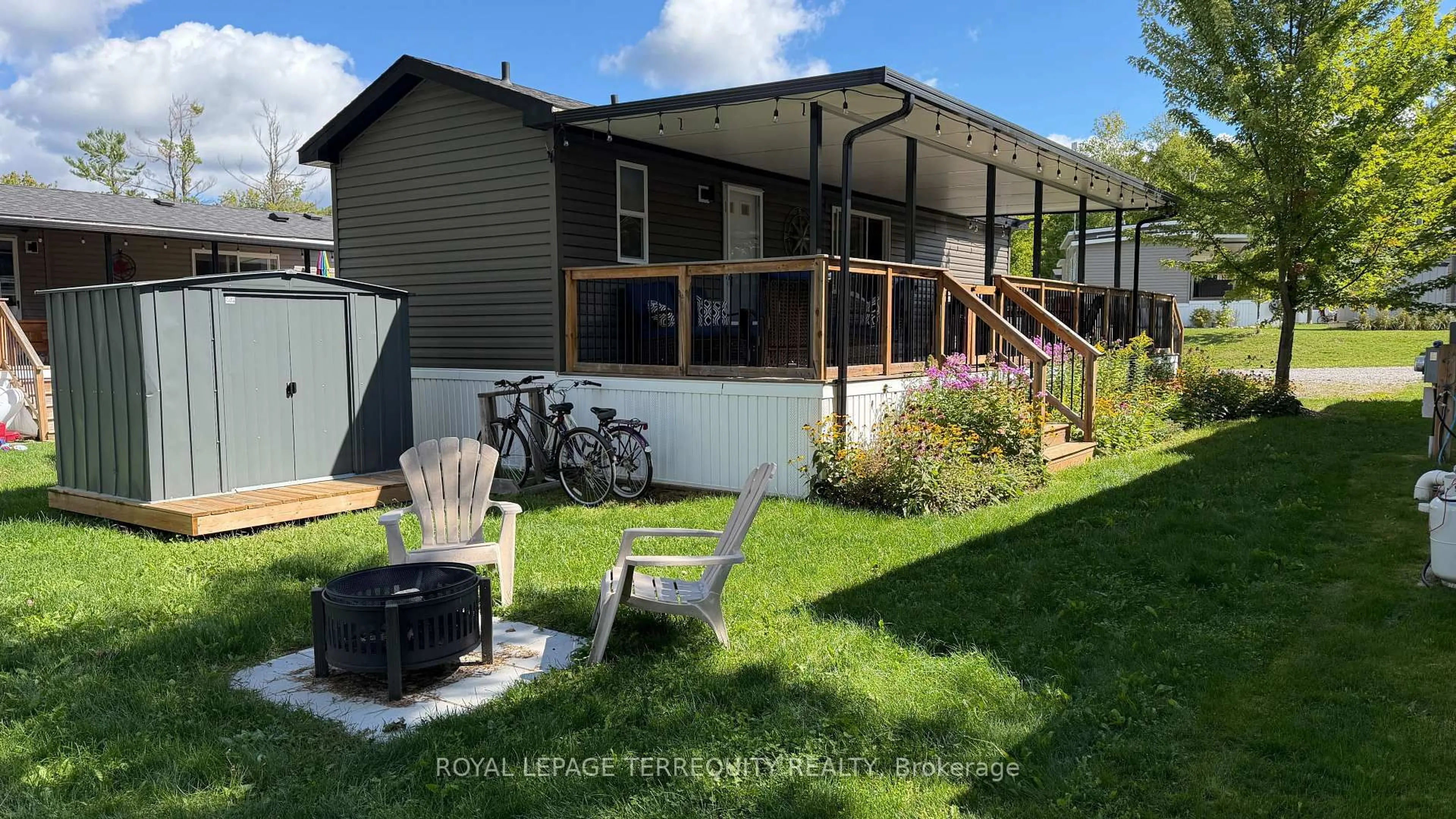 Unknown for 319 Rockview, Selwyn Ontario K0L 2H0