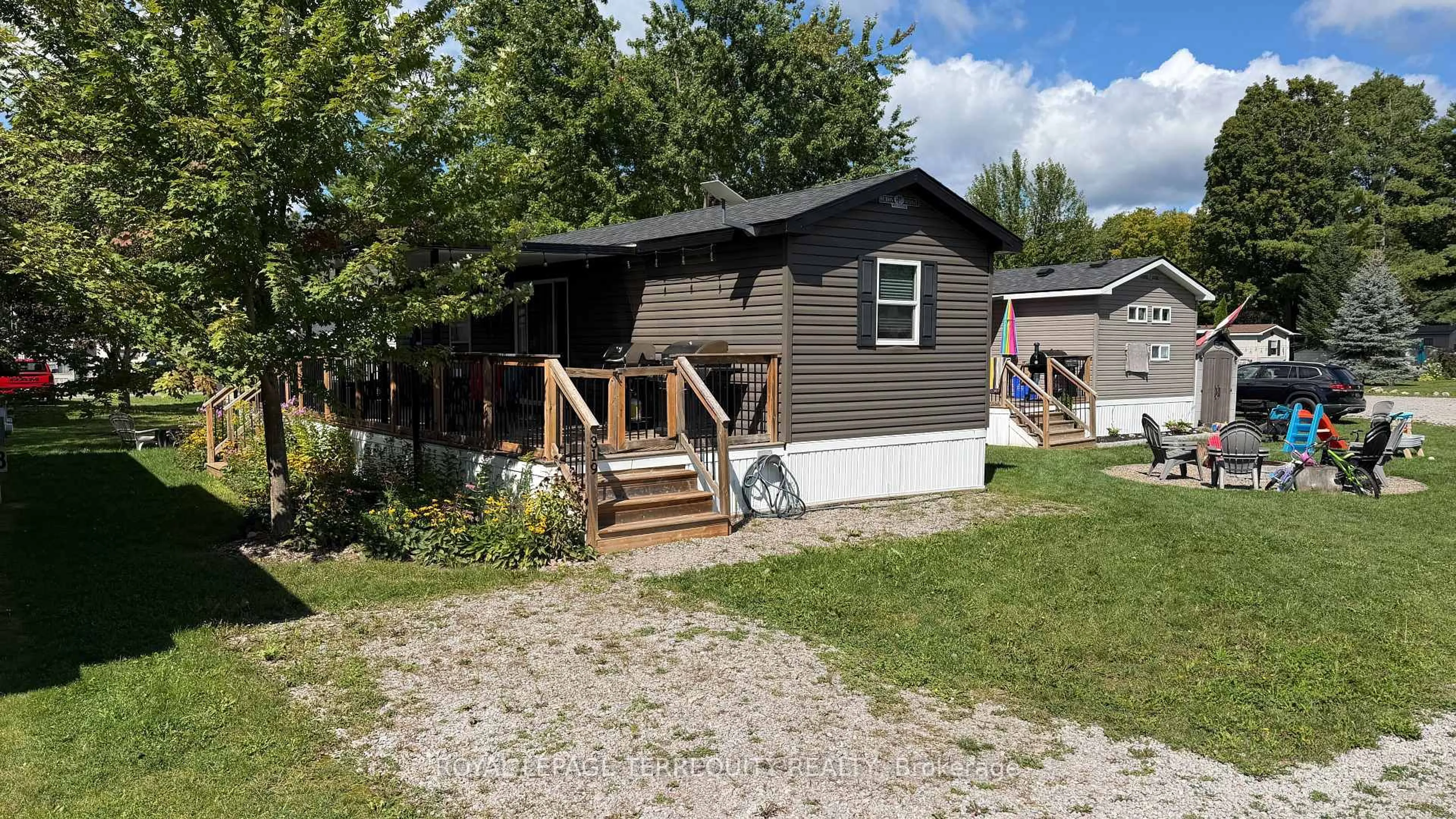 Unknown for 319 Rockview, Selwyn Ontario K0L 2H0