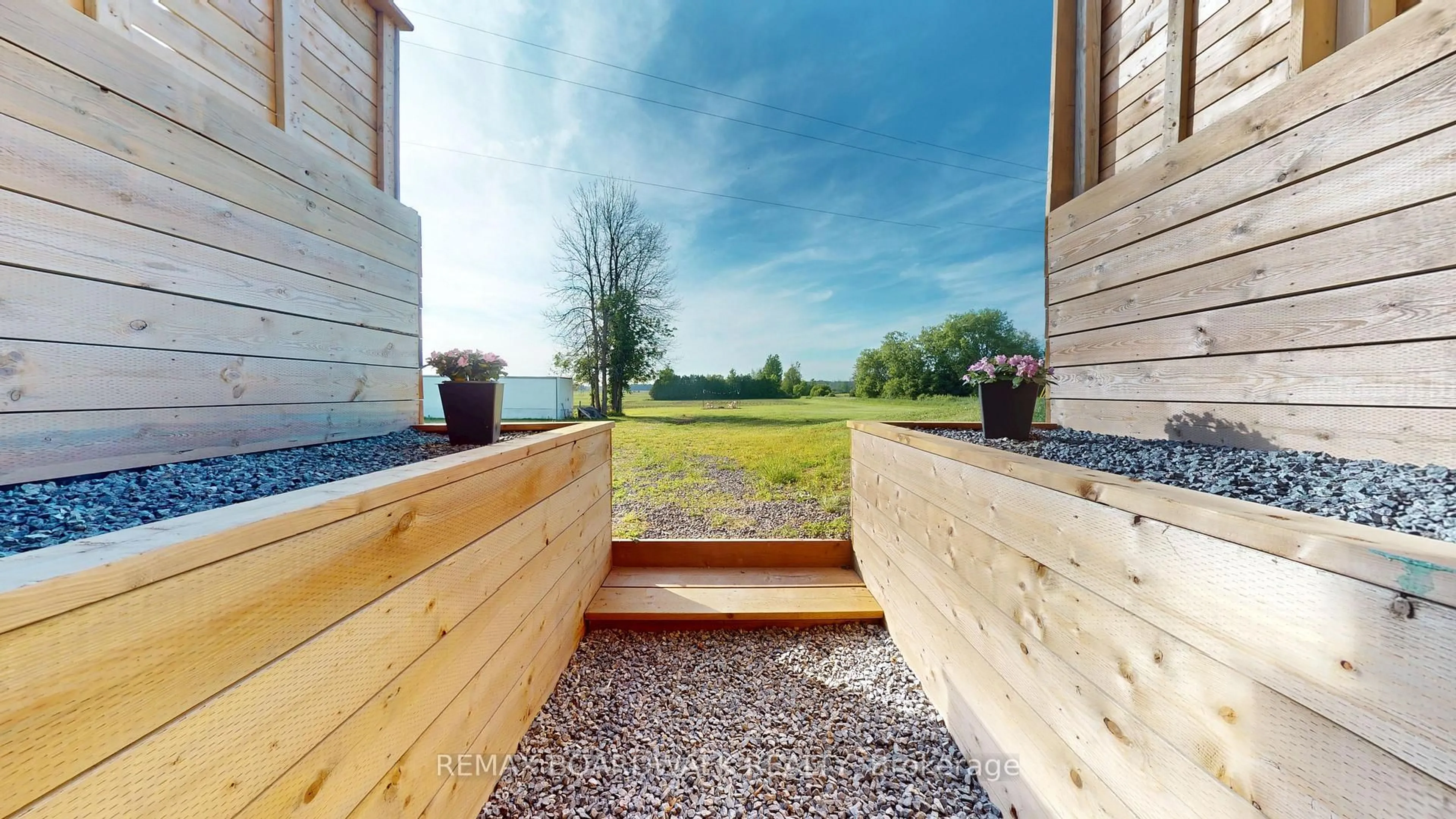 Patio, unknown for 1300 Brouseville Rd, Edwardsburgh/Cardinal Ontario K0E 1X0