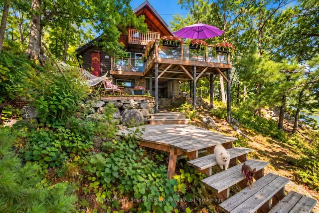 334 Healey Lake Way, The Archipelago 3