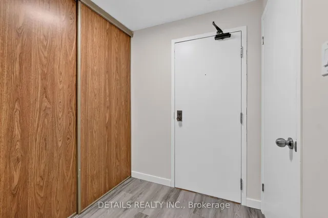 6532 Bilberry Dr #303, Ottawa 2
