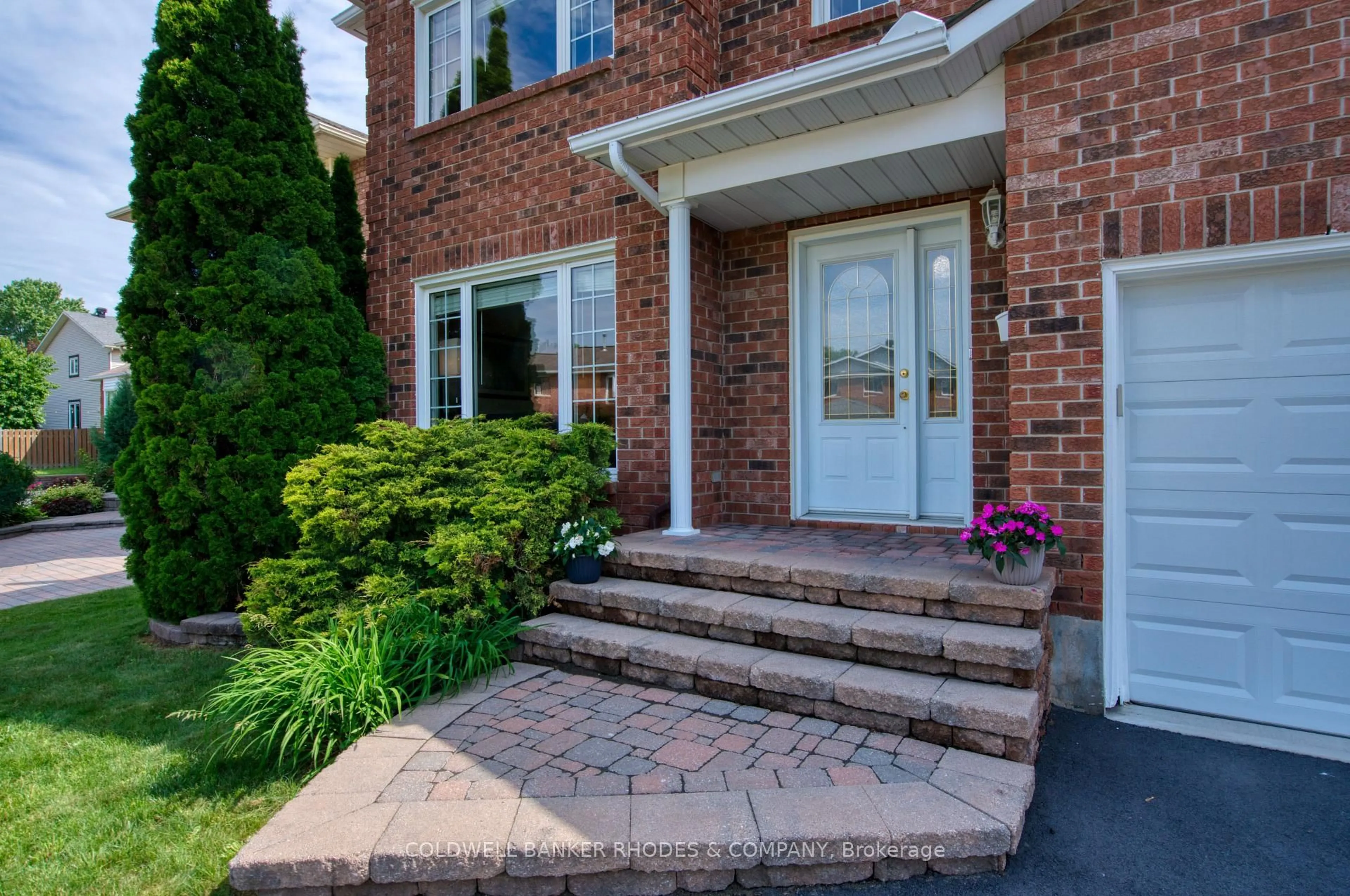 Home with brick exterior material, street for 1349 Gaultois Ave, Ottawa Ontario K1C 6G5